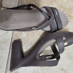 Croc heels